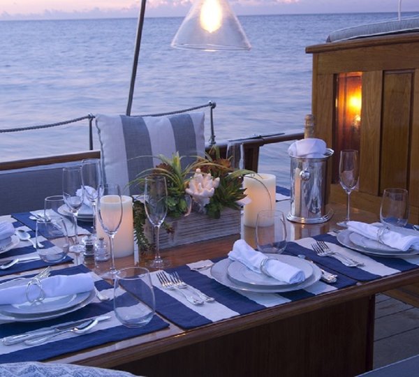 SY EROS -  Evening dining