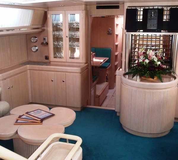 SY FLYING MAGIC -  Salon 2