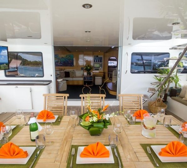 SY KINGS RANSOM - Alfresco dining