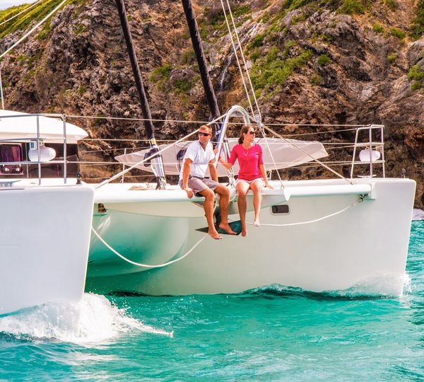 SY LADY KATLO - Bow sailing