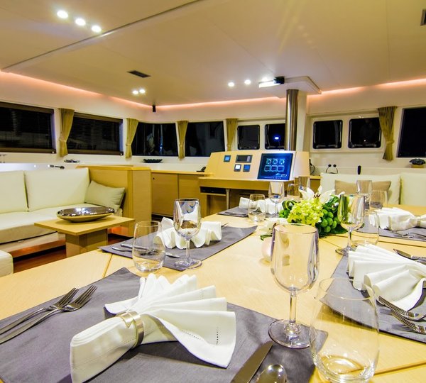 SY LADY KATLO - Salon