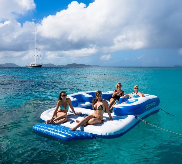 SY MARAE - Floating island