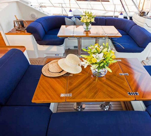 SY MARGARET ANN - Alfresco dining