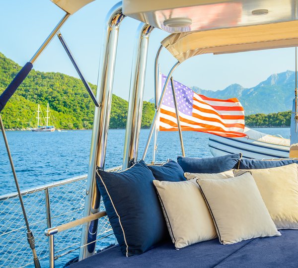 SY SEA COMET - Aft seating