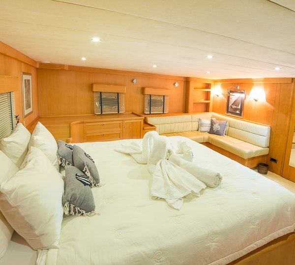 SY SEA COMET - Master cabin 2