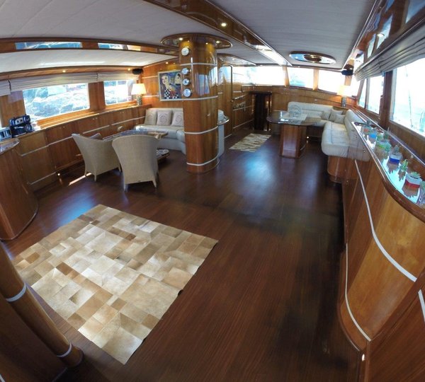 SY SILVER MOON - Salon view