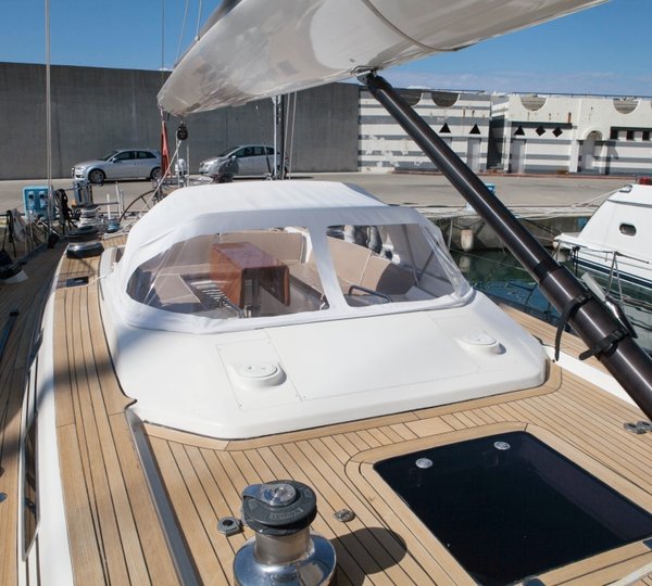 SY SIMPLE HARMONY - Looking aft