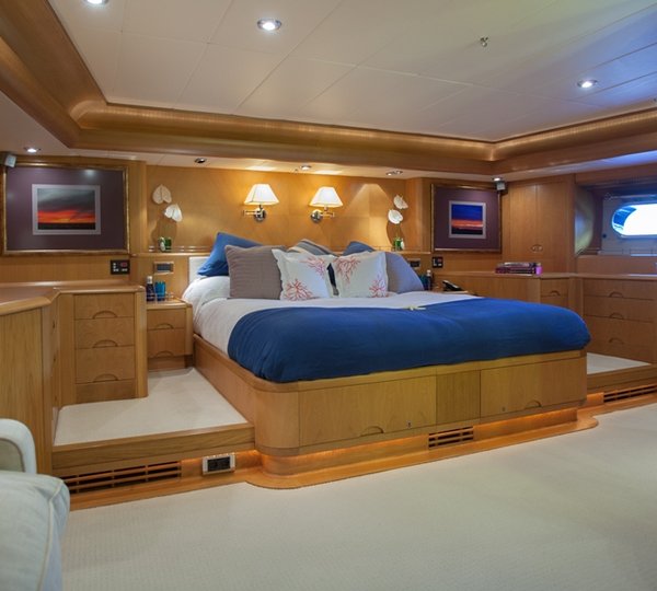 SY TENAZ - Master cabin