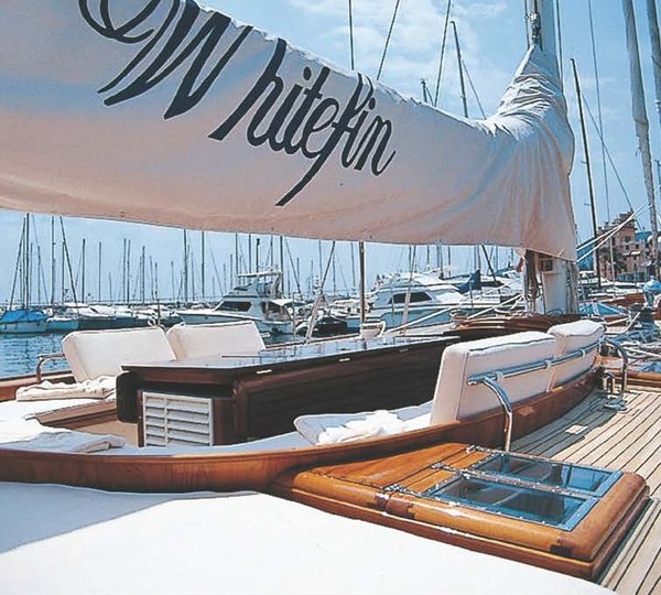 SY WHITEFIN - Cockpit