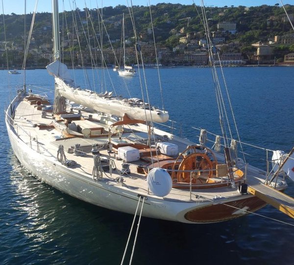 SY WHITEFIN - Docked