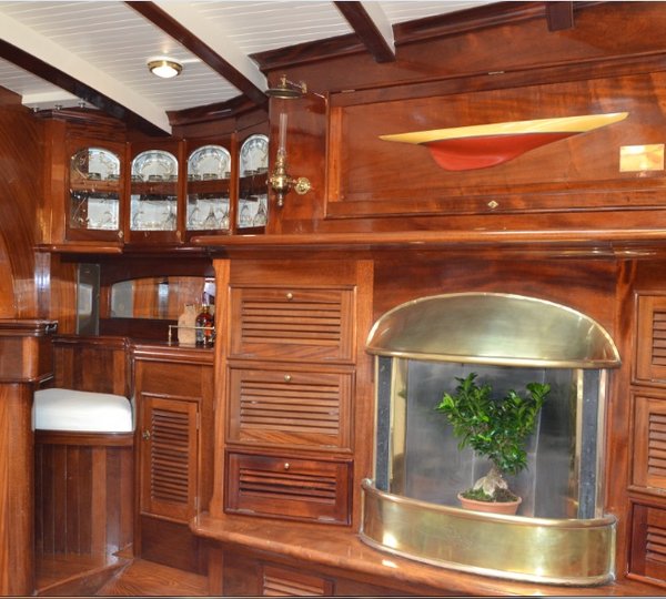 SY WHITEFIN - Salon 3