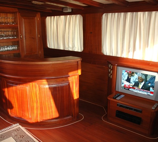 SY WHYNOT 1 - Wet bar