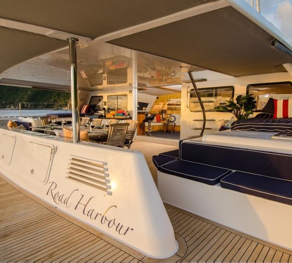 SY ZINGARA - Aft deck view 2