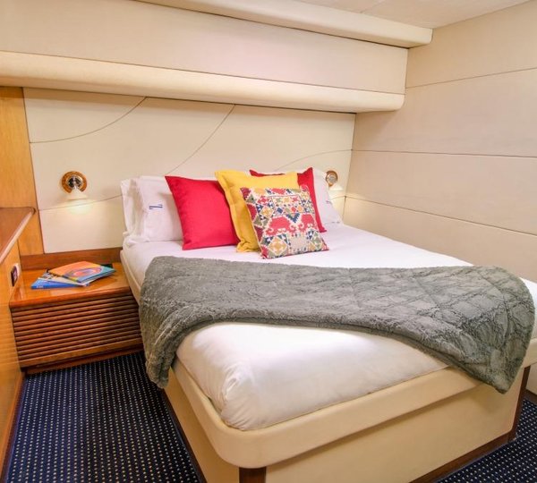 SY ZINGARA - Guest cabin