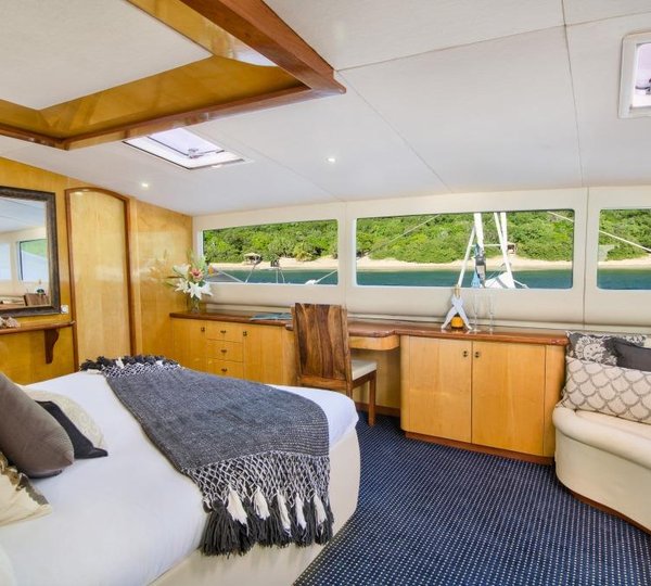 SY ZINGARA - Master cabin