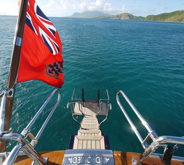 SYANDROMEDA LA DEA - Boarding