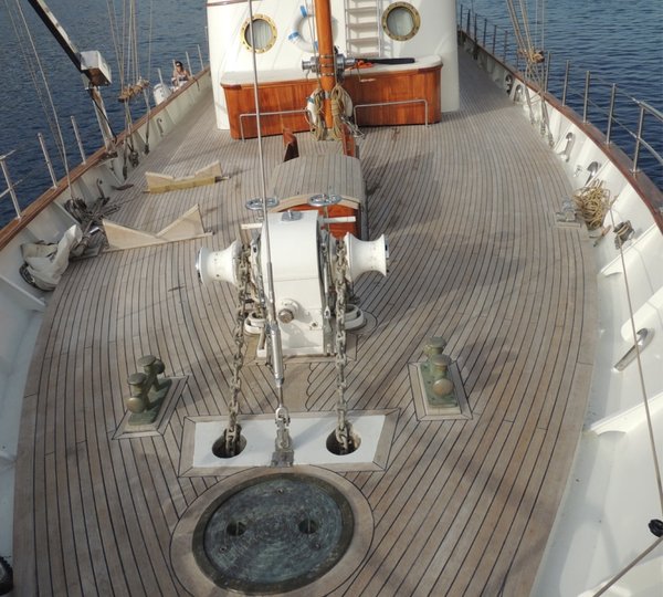 SYNOSTROMO - Foredeck 2