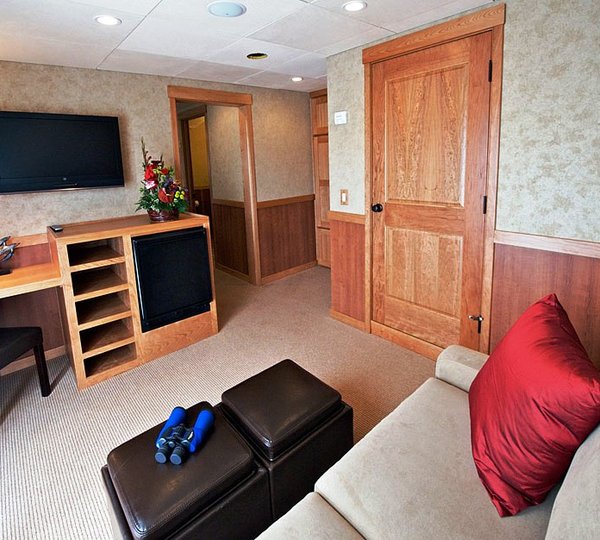 Safari Explorer - Stateroom Seating