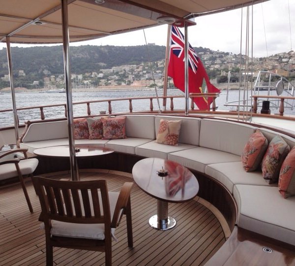 Sail Yacht DON CHRIS - Aft Deck Seating