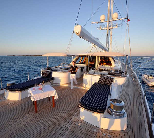 Sail Yacht HYPERION -  Aft Deck