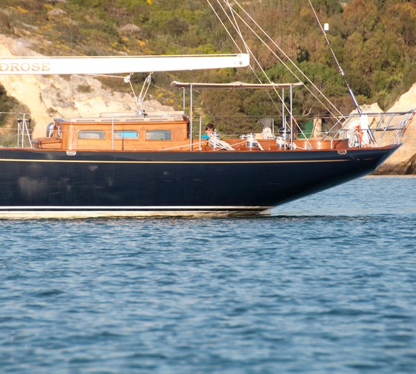 Sail Yacht WINDROSE -  Stern