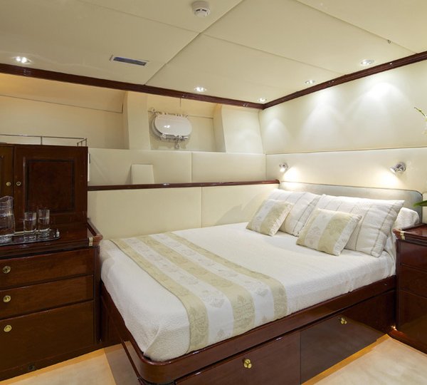 Sail yacht ALLURE - VIP Cabin