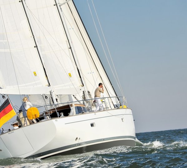 Sail yacht HELENE - 011