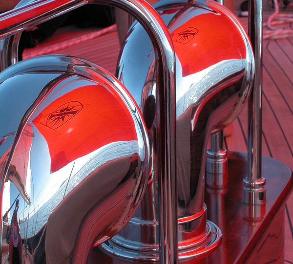 Sail yacht ILIOS -  Deck Detial