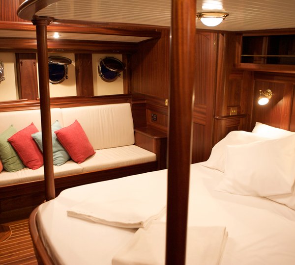 Sail yacht ILIOS -  Master Cabin