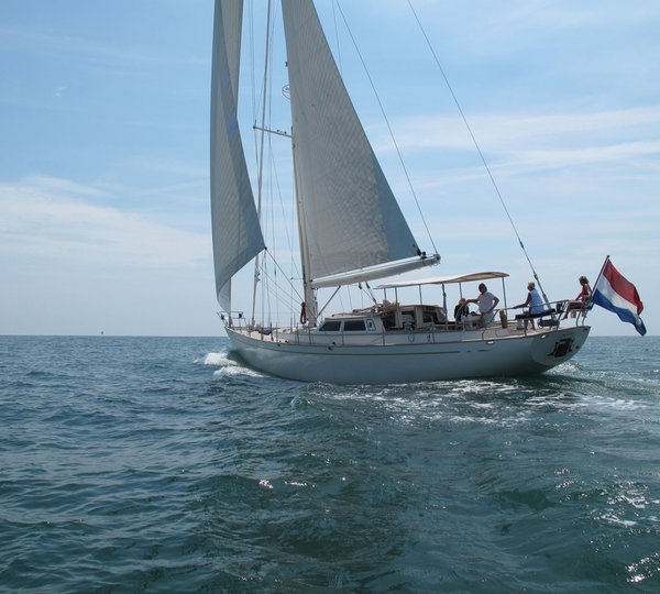 Sail yacht JAN DE VRIES -  On Charter