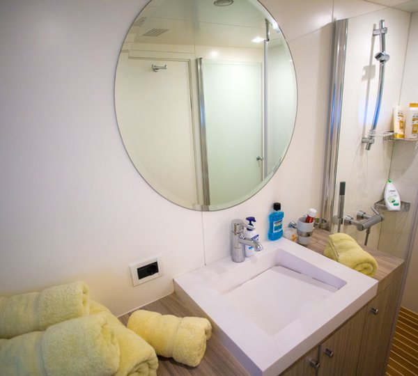 Sail yacht L'AQUILA - Ensuite 2