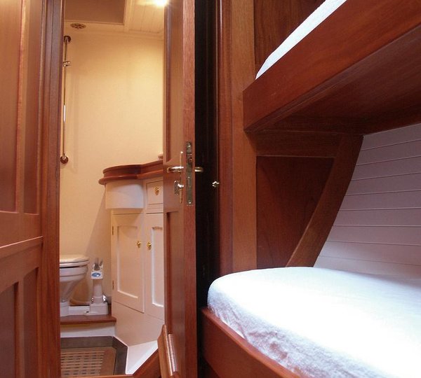 Sail yacht LADY ANN -  Twin Cabin 2