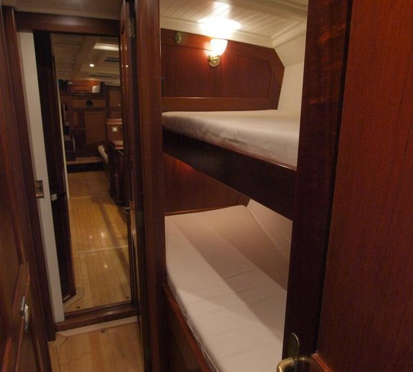 Sail yacht LADY ANN - Twin Cabin