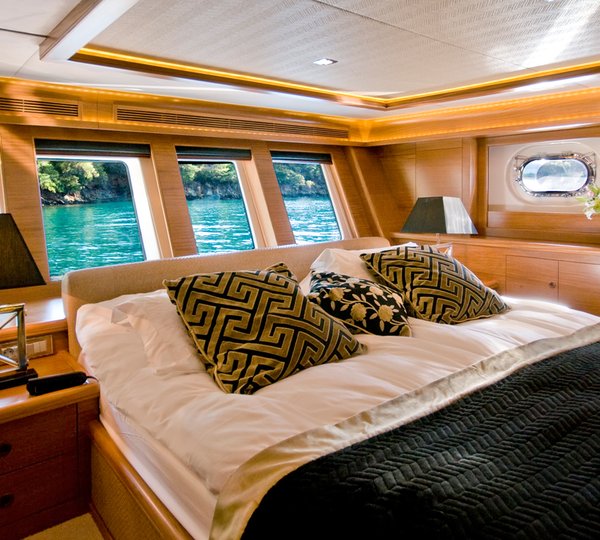 Sailing Yacht DAIMA - Master Cabin 2