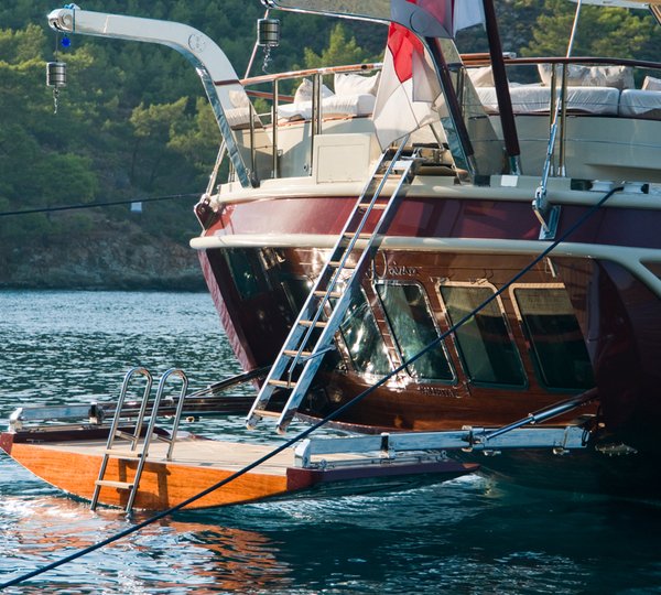 Sailing Yacht DAIMA - Swimming Platform