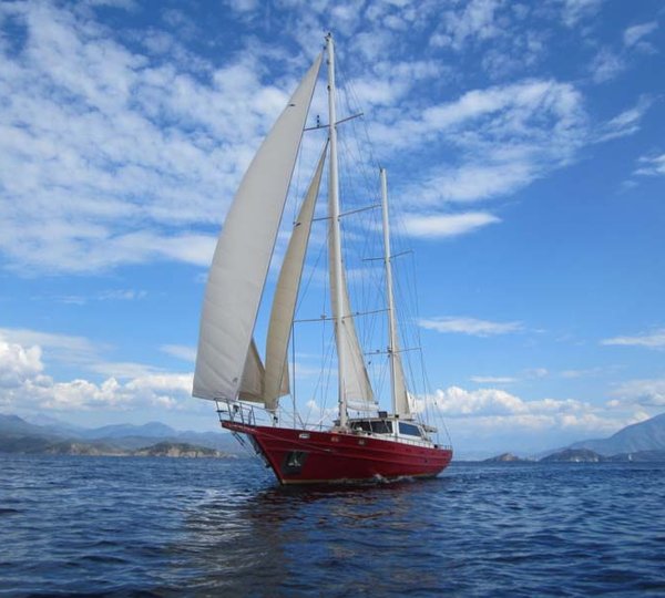Sailing Yacht HANDEM