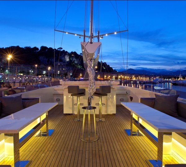 Sailing Yacht Infinity -  Flybridge