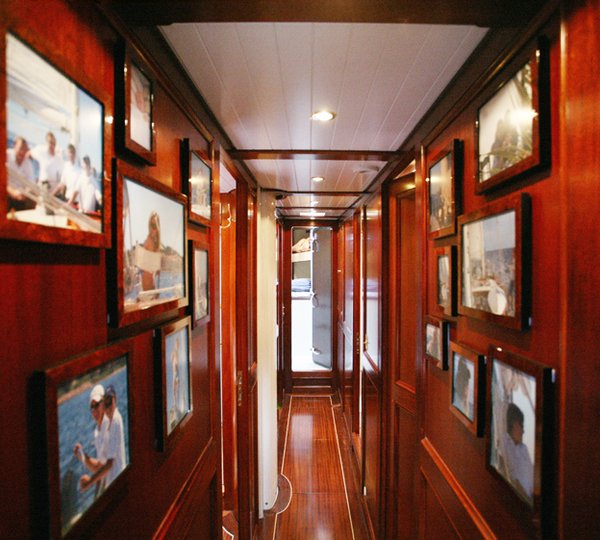 Sailing Yacht KIM - Interior