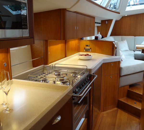Sailing Yacht SPIRIT - Galley 2