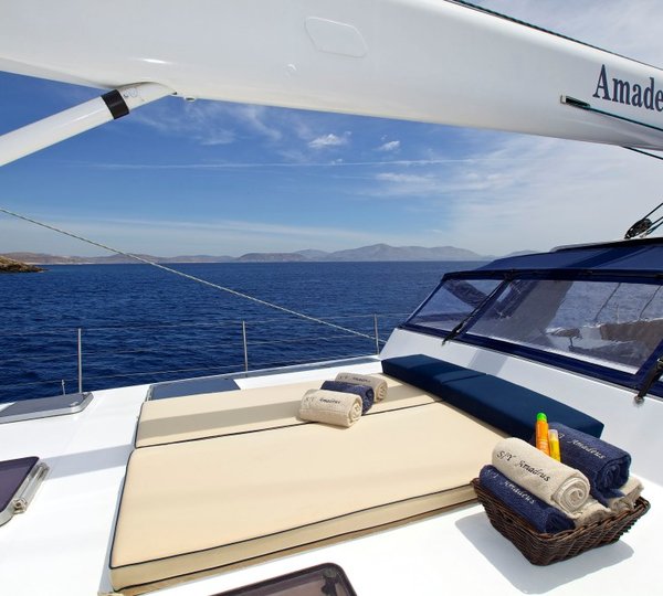 Sailing yacht AMADEUS - Foredeck