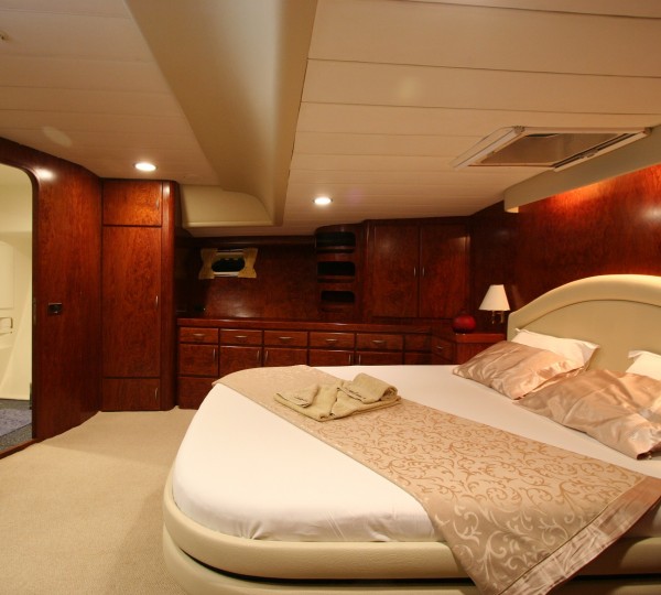 Sailing yacht EUPHORIA - 015