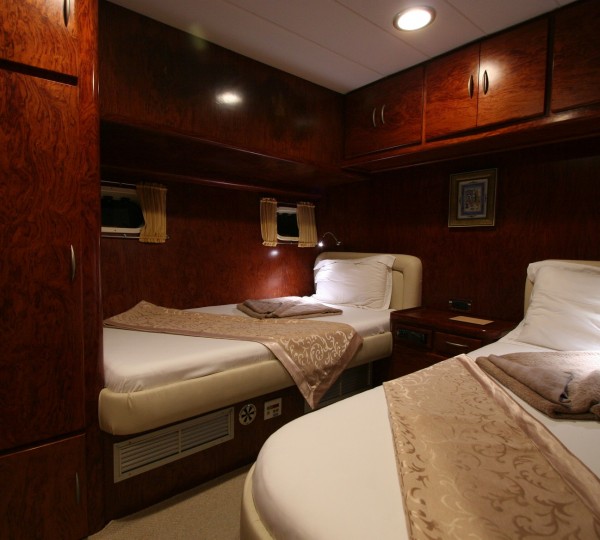 Sailing yacht EUPHORIA - 017