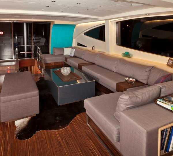 Sailing yacht Merlin - Main Salon