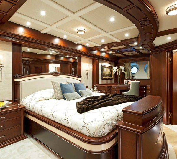Sailing yacht Mikhail S. Vorontsov - Master Stateroom