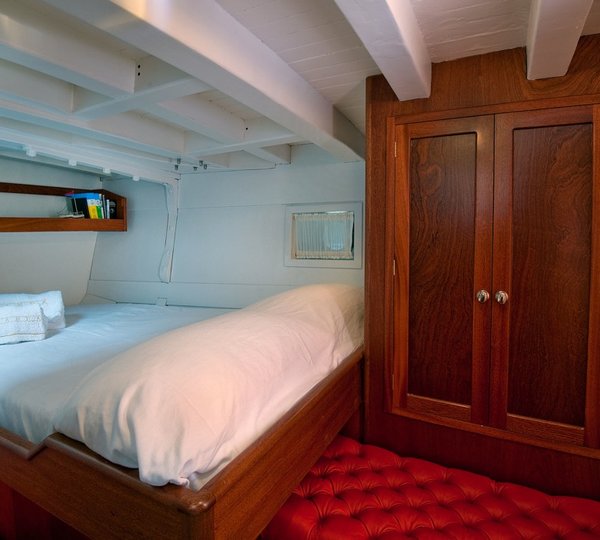 Sailing yacht Oriander - Double Cabin