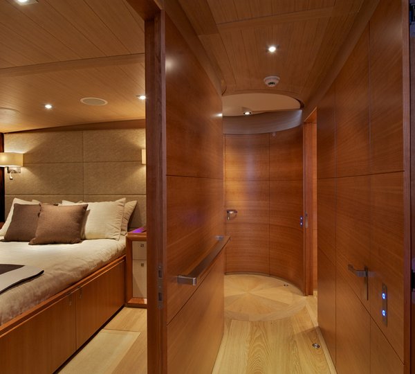 Double Cabin