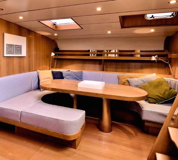 Sailing yacht TESS - Salon