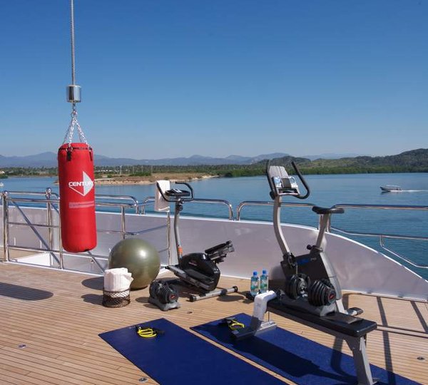 Scott Free - Sundeck and Gym Gear