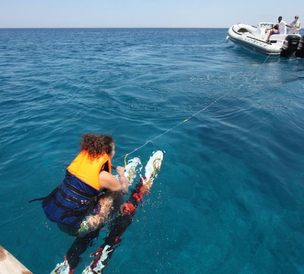 Seven Spices - Water Skiing