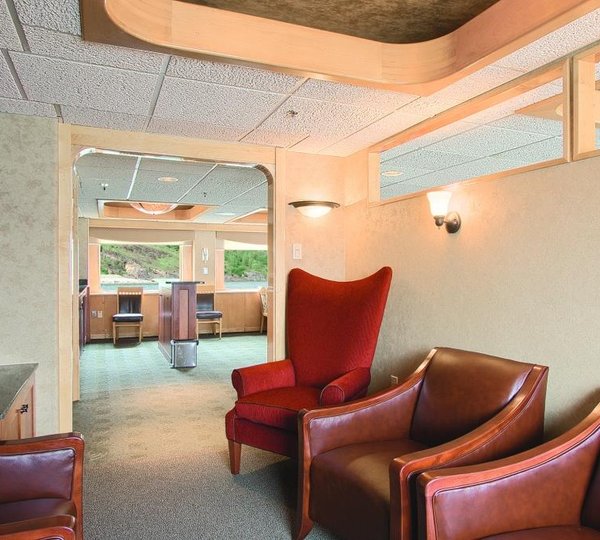 Ship ENDEAVOUR - 011